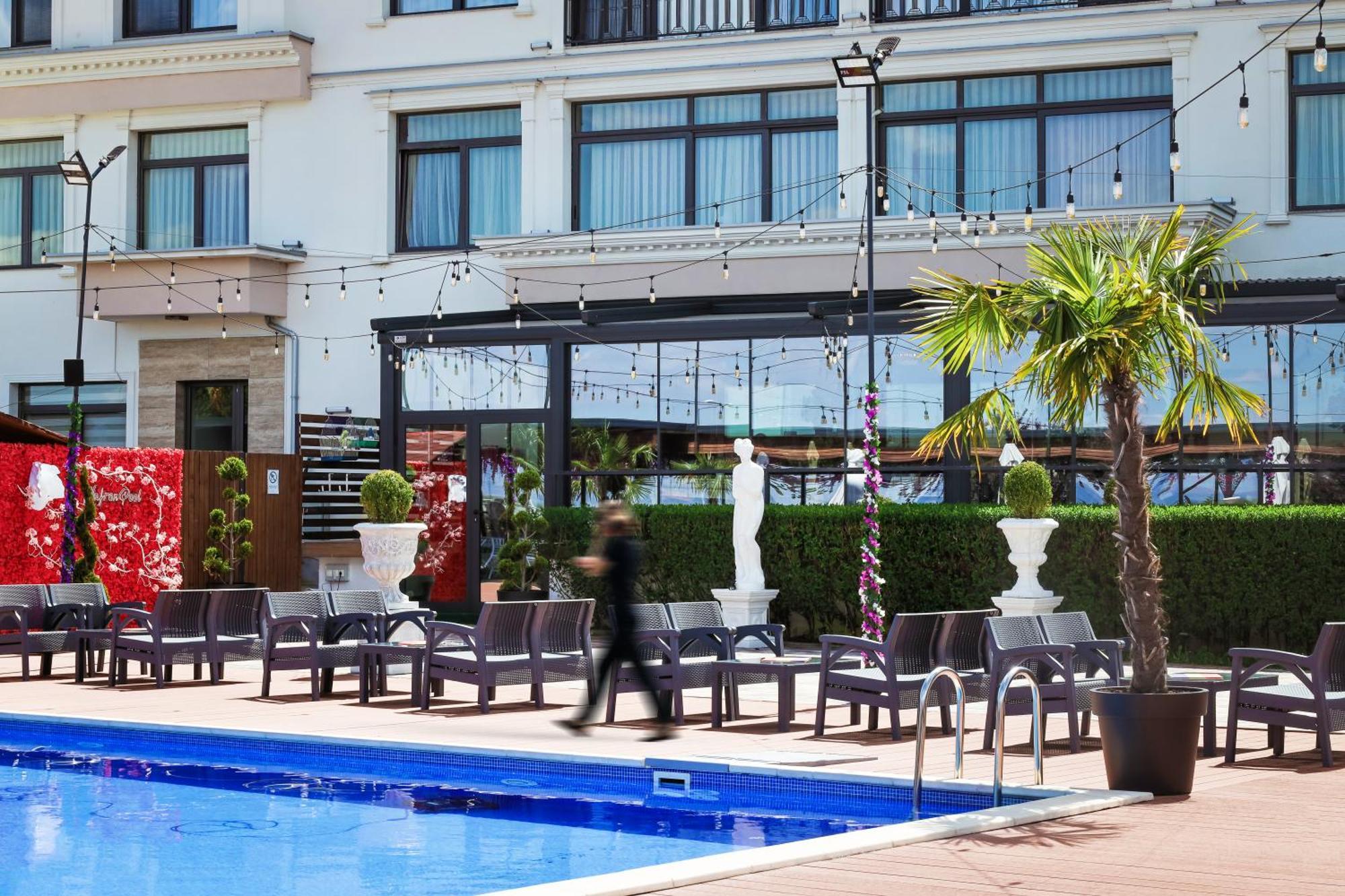 Nafron Hotel Prizren Eksteriør bilde