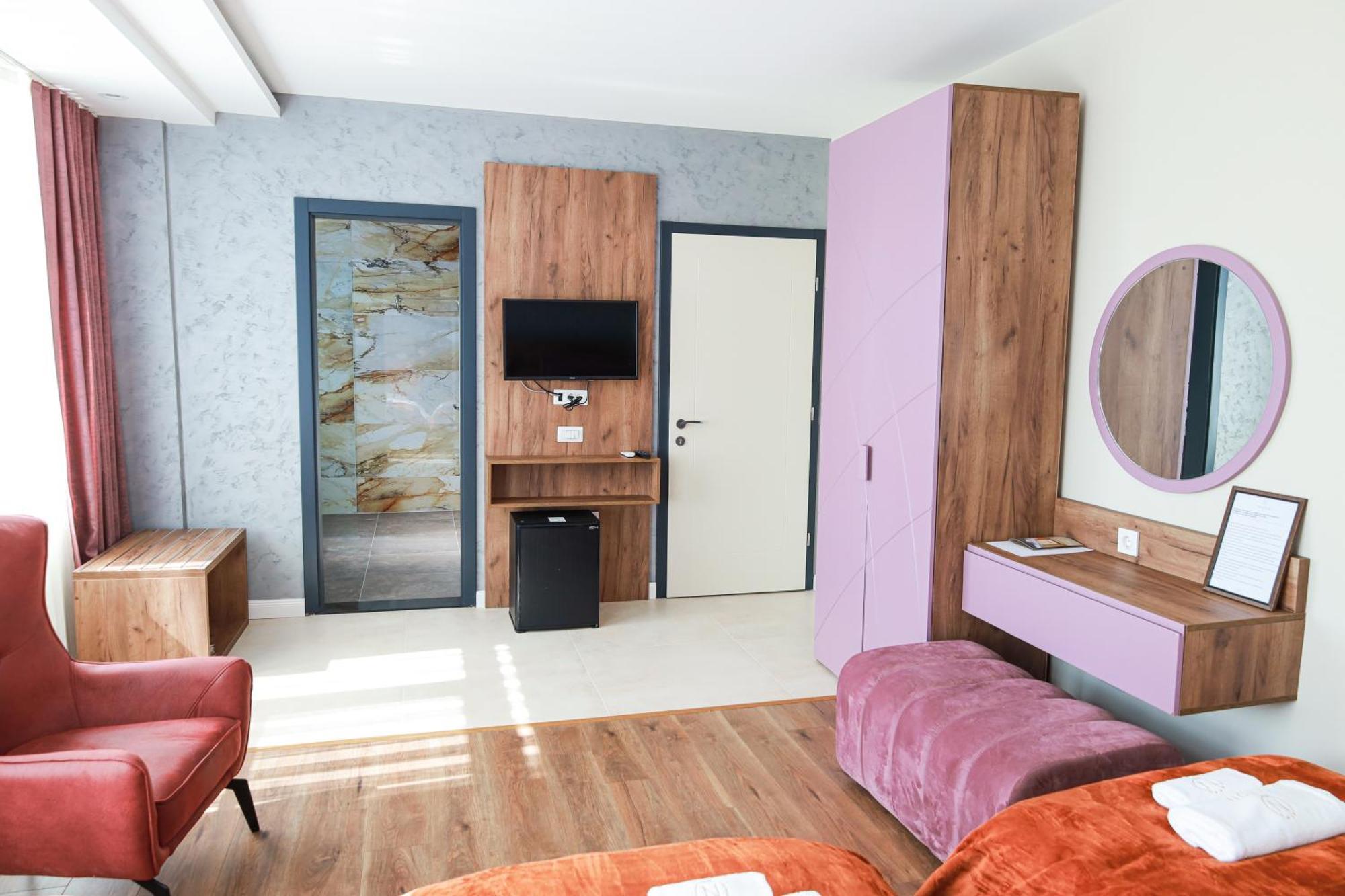 Nafron Hotel Prizren Eksteriør bilde