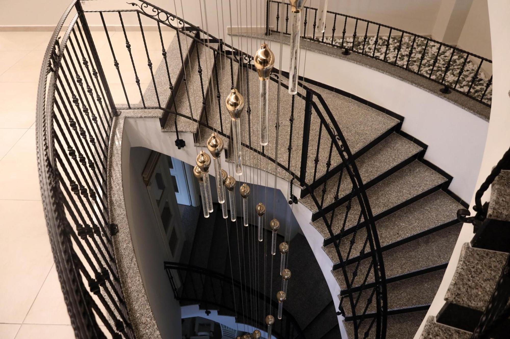 Nafron Hotel Prizren Eksteriør bilde