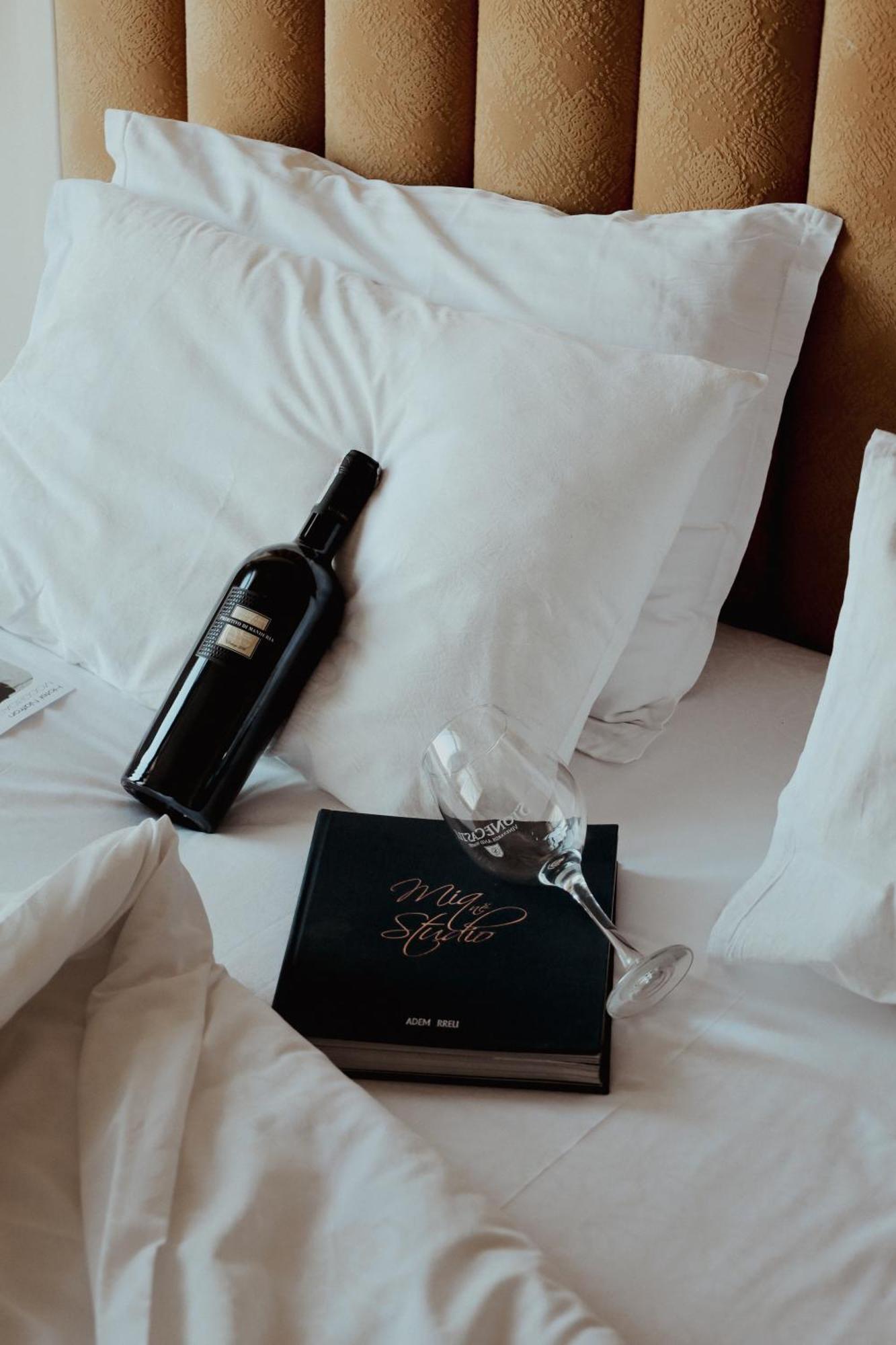 Nafron Hotel Prizren Eksteriør bilde